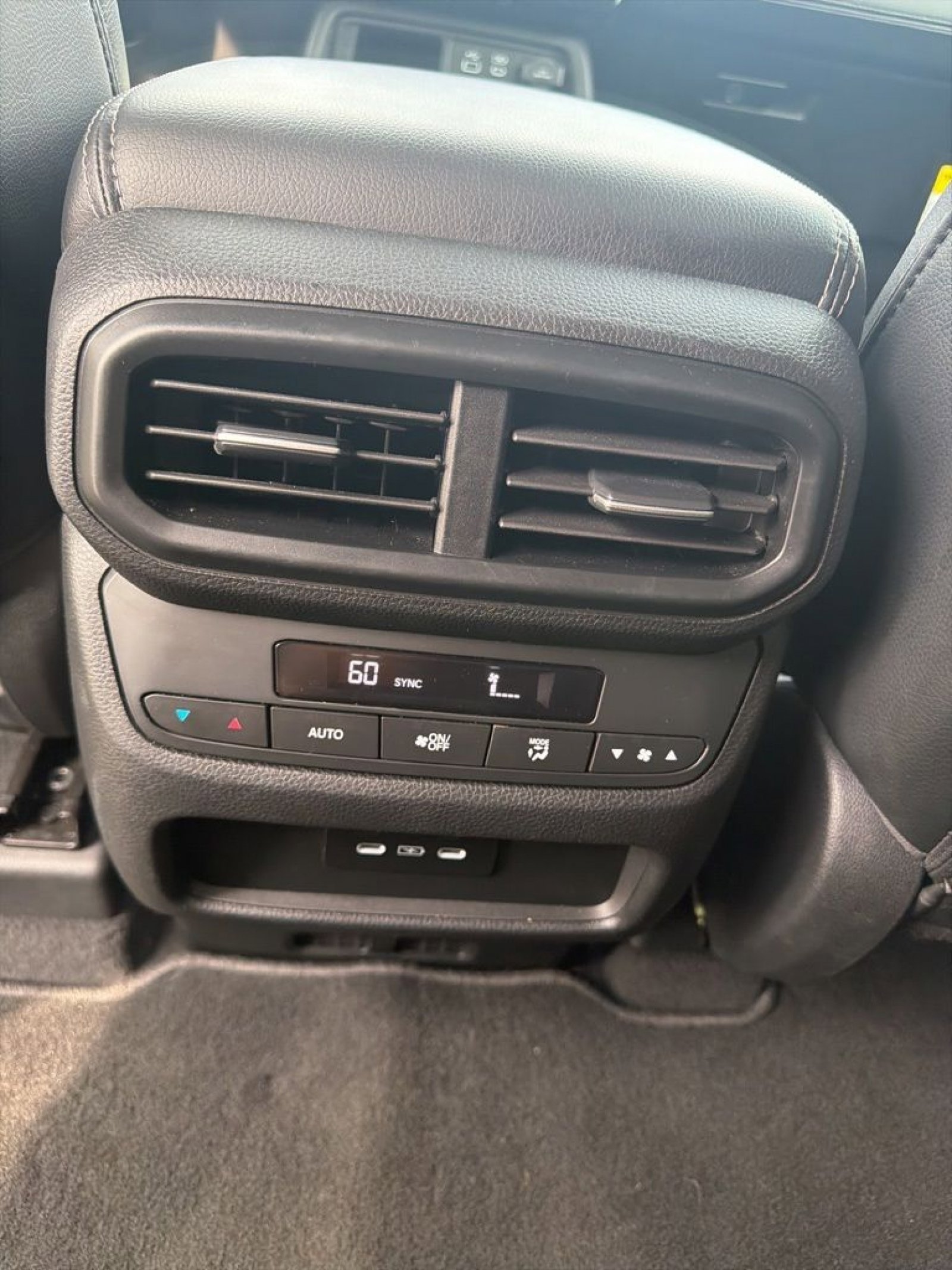 Certified 2025 Honda Pilot EX-L image 25