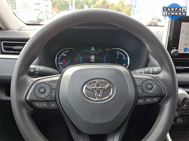 Used 2025 Toyota RAV4 XLE image 18