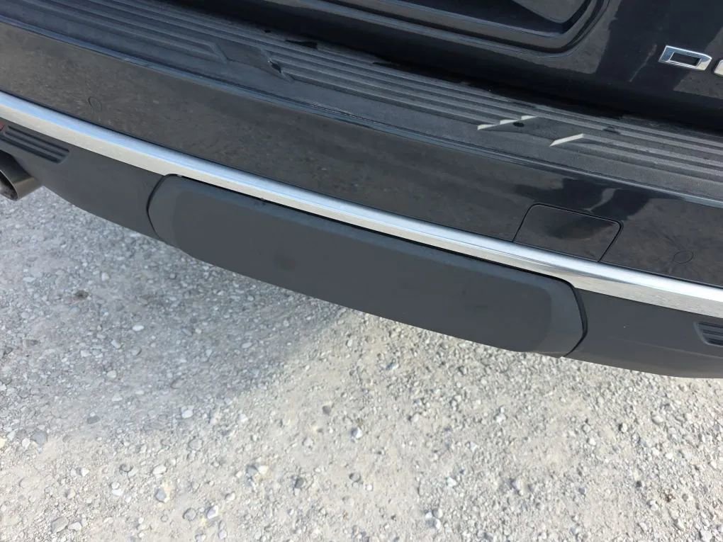 Used 2021 GMC Yukon Denali w/ LPO, Illumination Package image 32