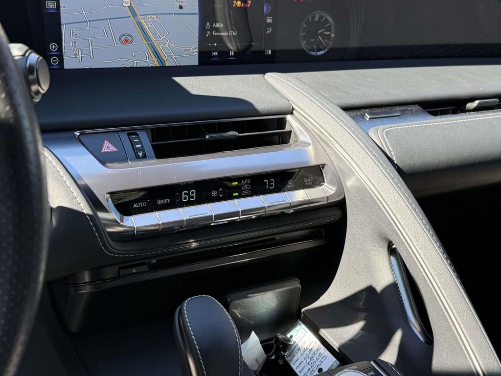 Used 2019 Lexus LC 500h image 17