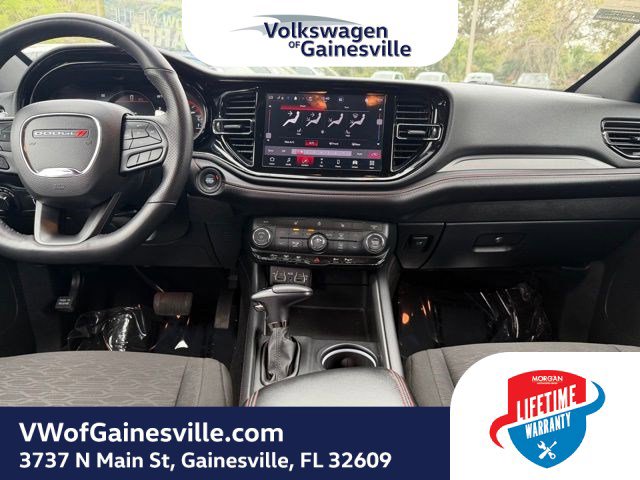 Used 2025 Dodge Durango GT RWD image 14