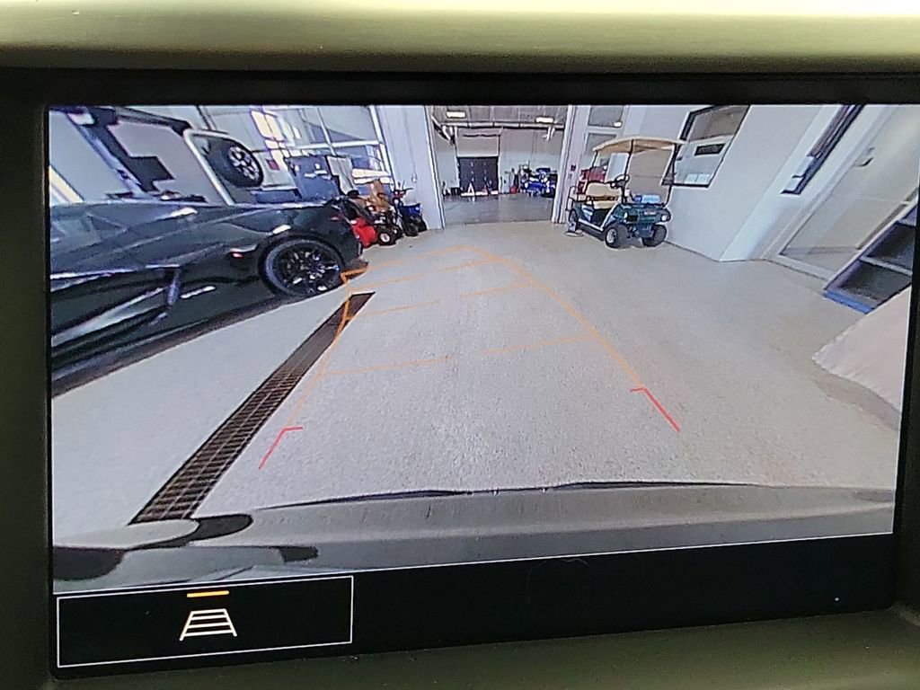 Certified 2023 GMC Acadia SLT AWD/4WD image 14