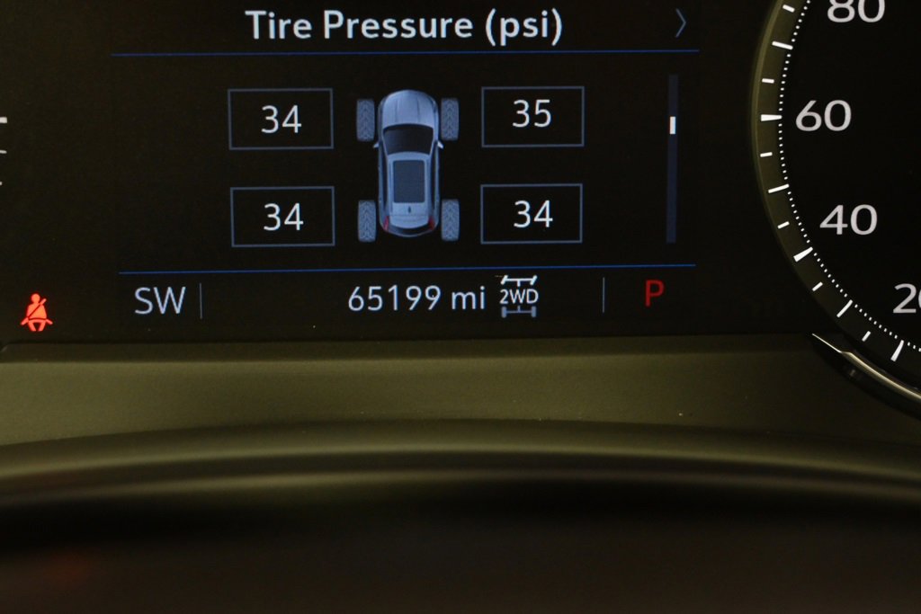 Used 2019 Cadillac XT4 Sport w/ Cold Weather Package image 25