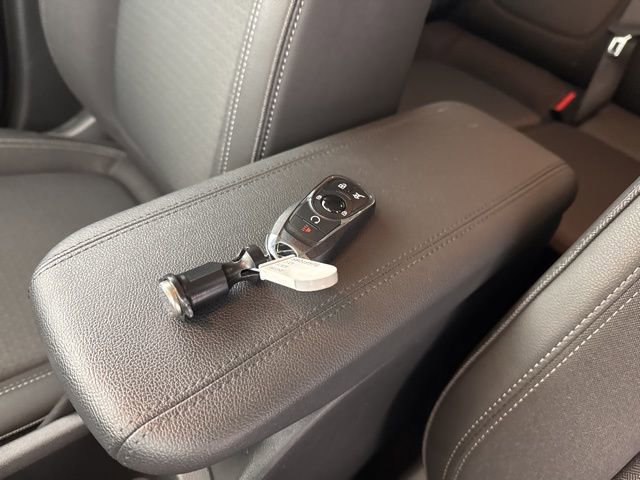 Used 2025 Buick Encore GX Preferred image 27
