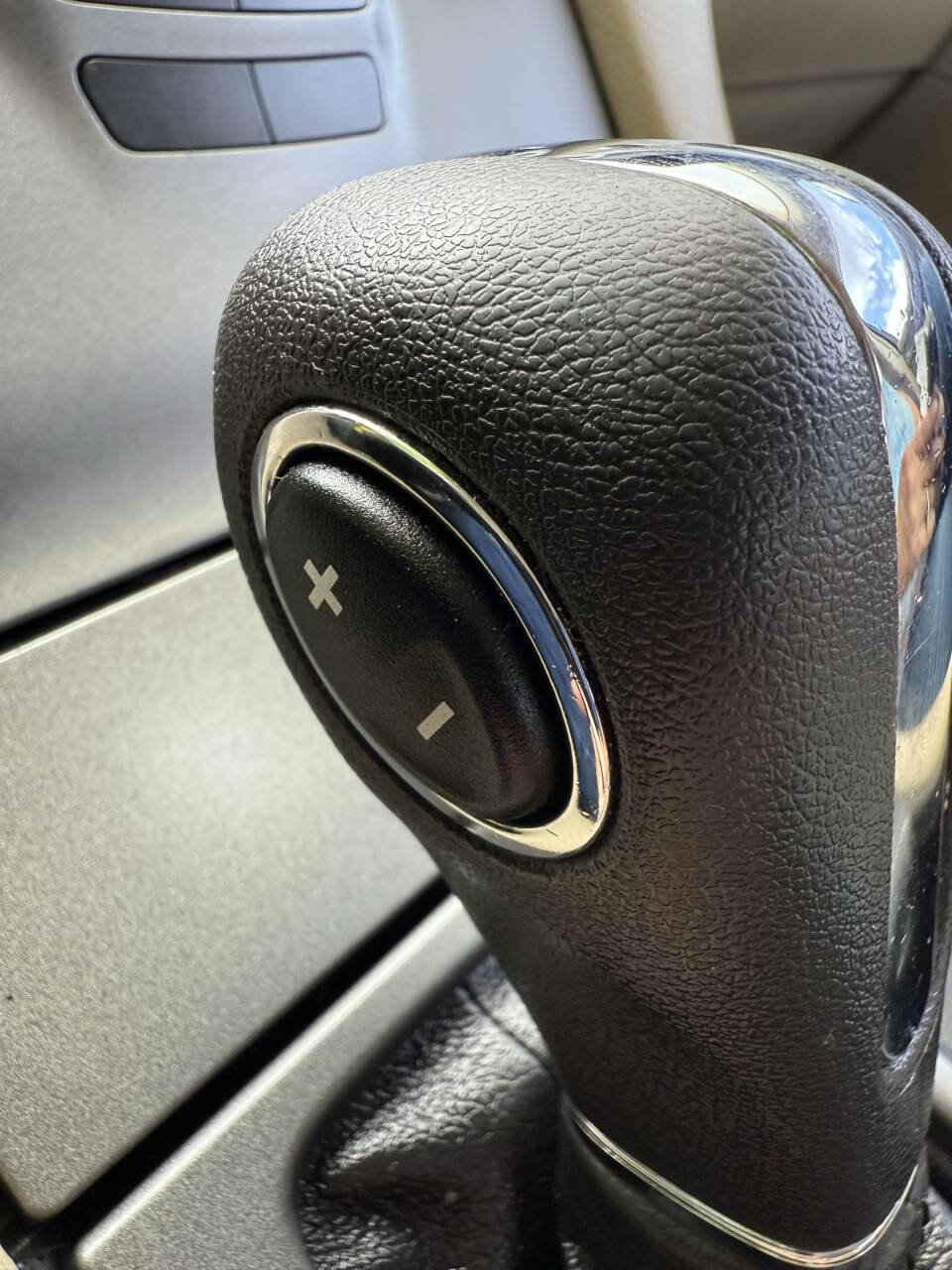 Used 2013 Ford Taurus SE image 44