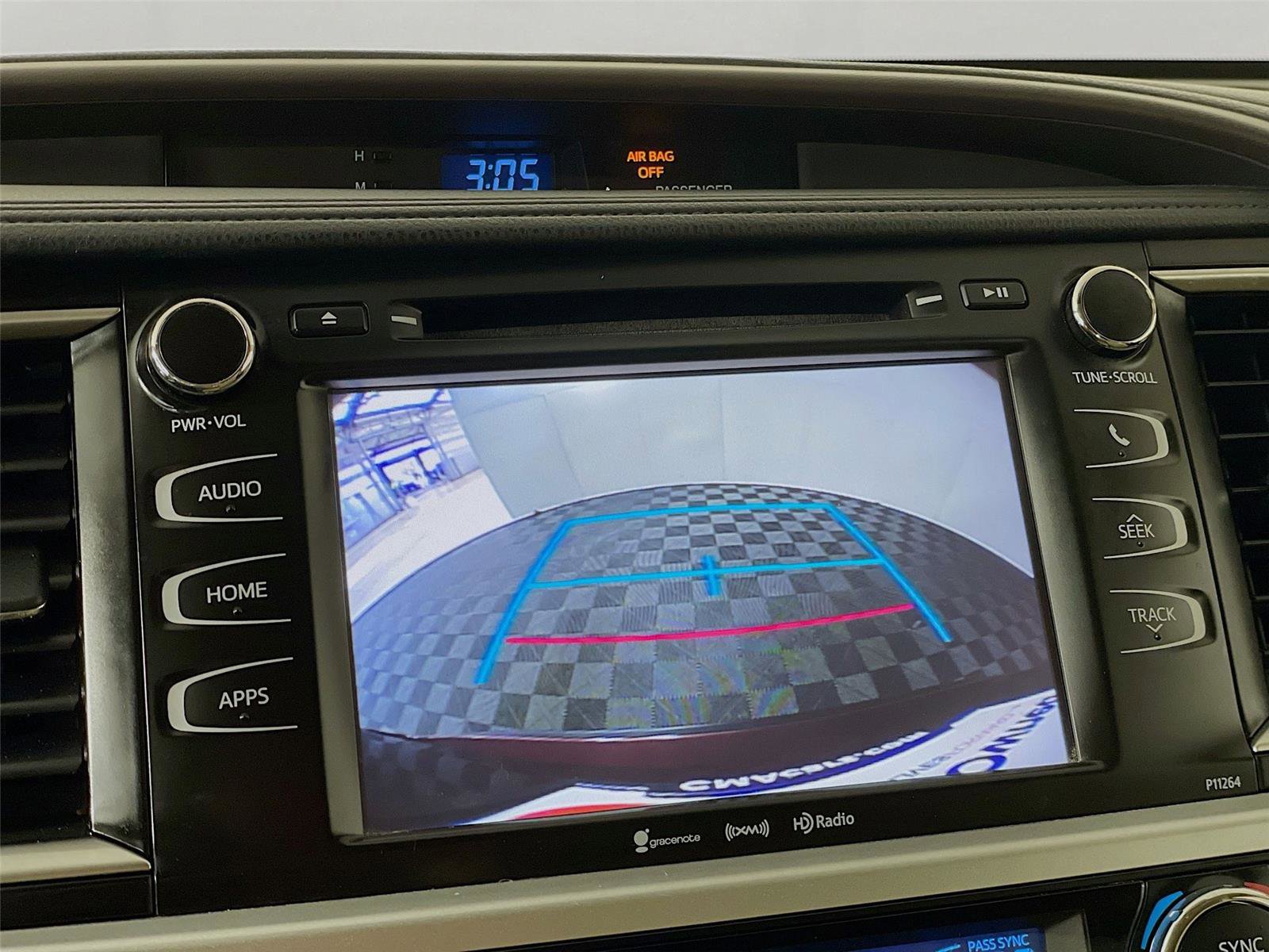 Used 2016 Toyota Highlander Plus image 16