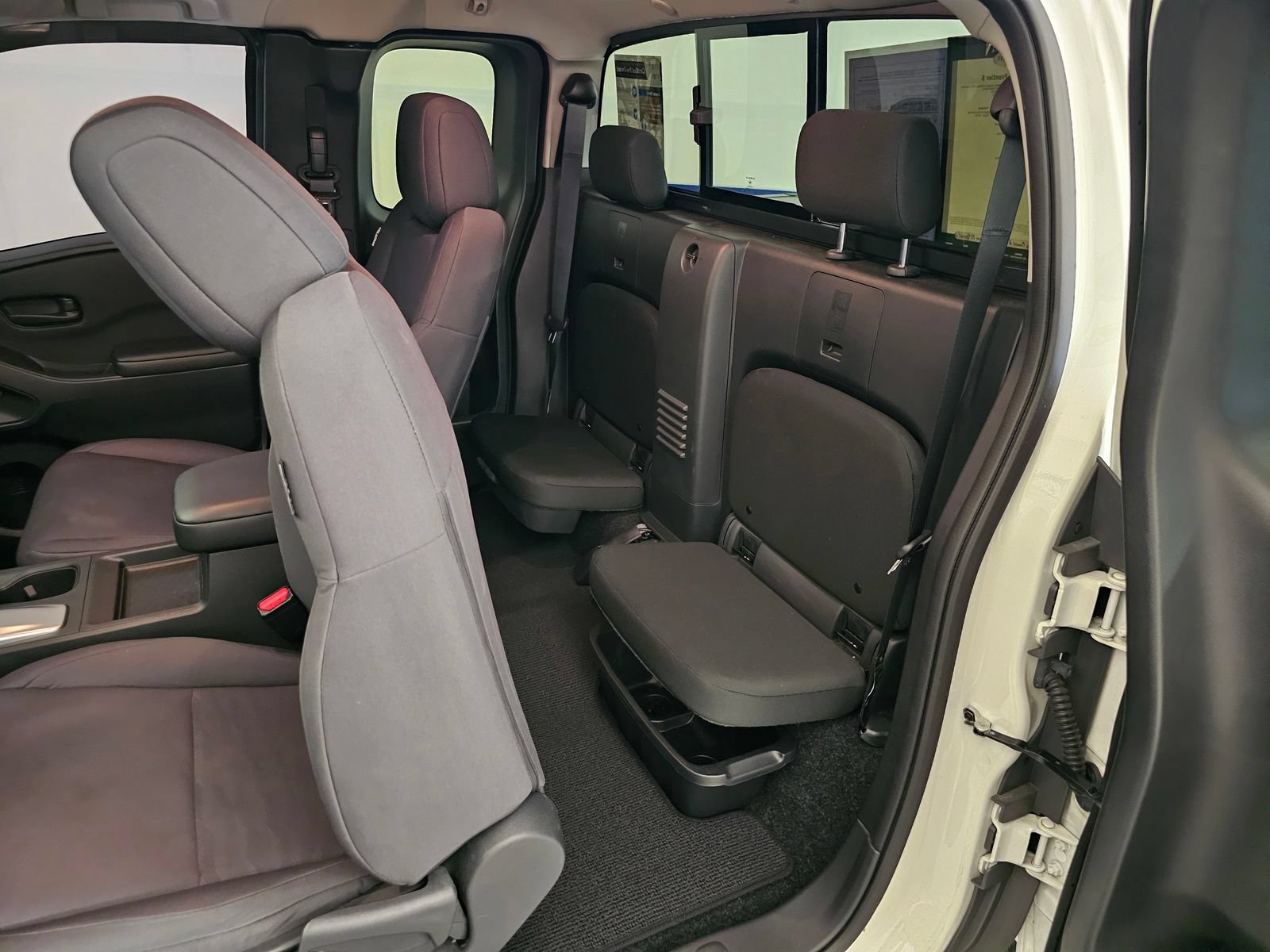 Used 2025 Nissan Frontier S AWD/4WD image 7