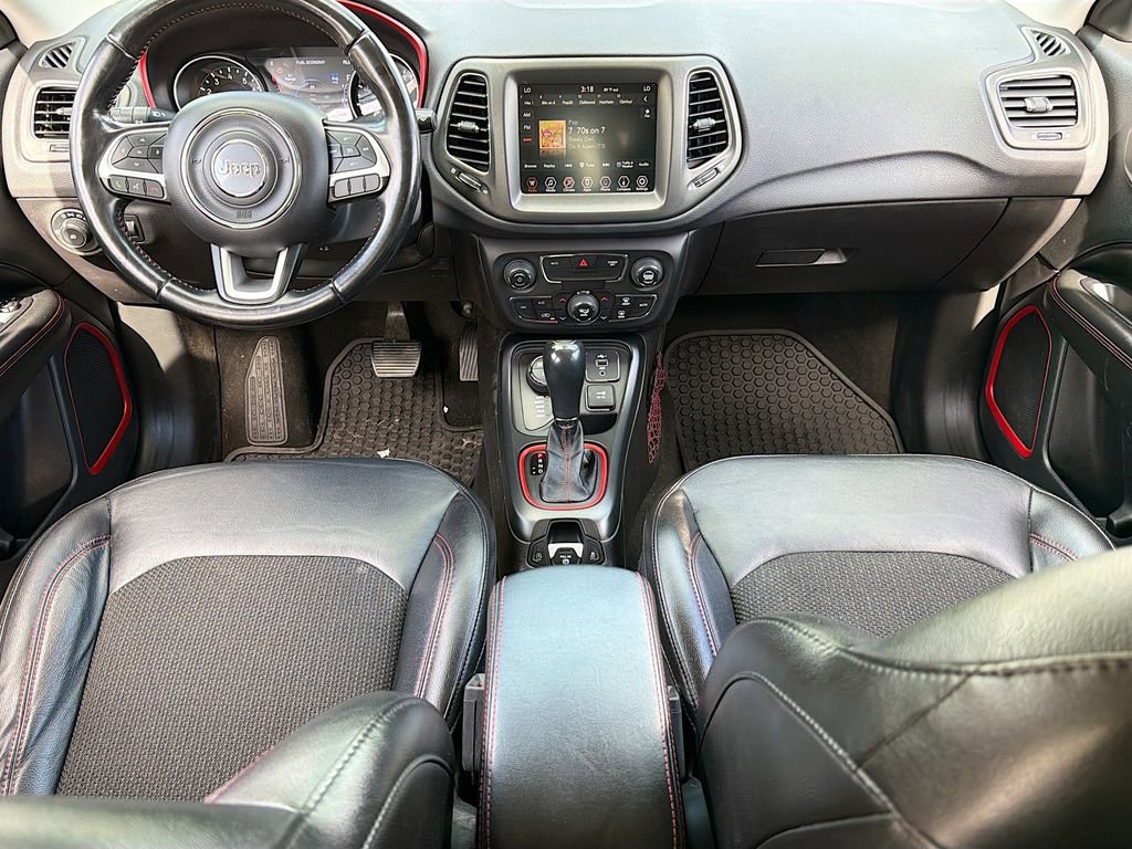 Used 2020 Jeep Compass Trailhawk image 10