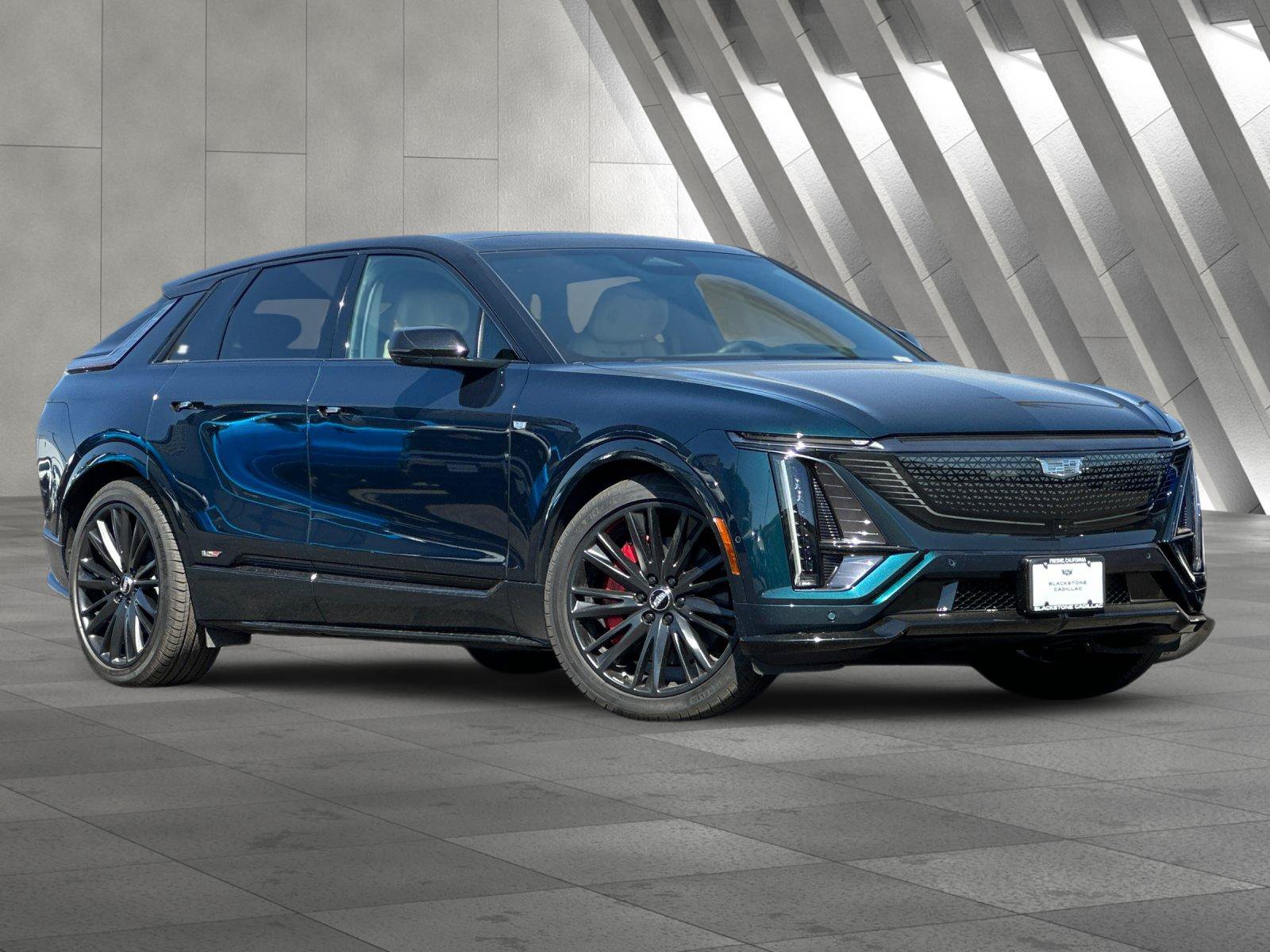Used 2026 Cadillac Lyriq V