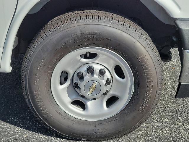 New 2024 Chevrolet Express 2500 w/ Driver Convenience Package image 13