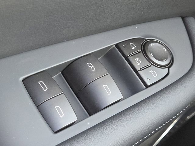 New 2026 Buick Enclave Preferred w/ Power Package image 21