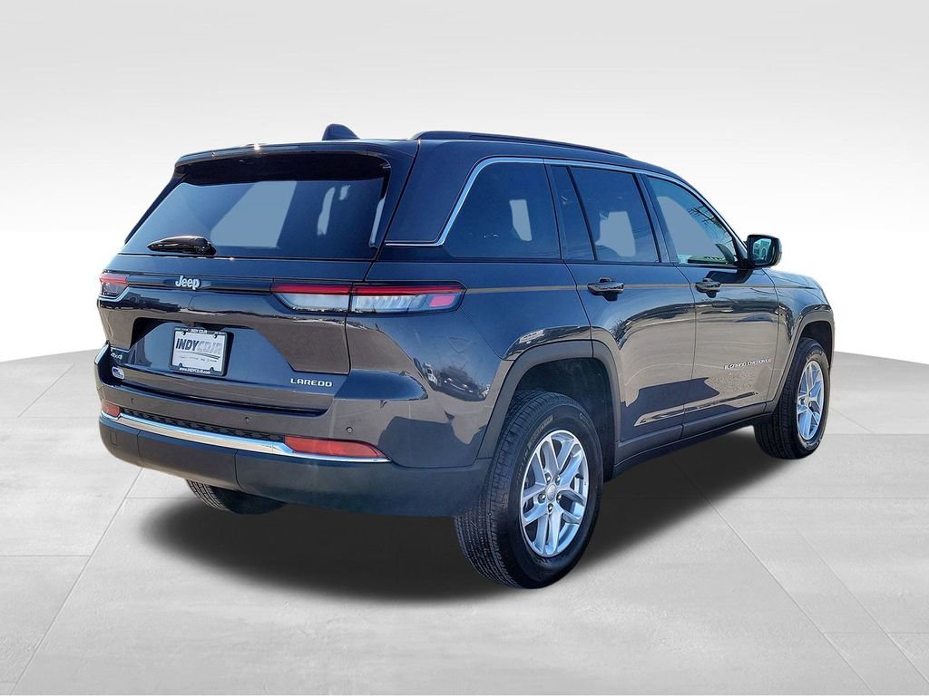 New 2025 Jeep Grand Cherokee L Limited w/ Black Appearance Package image 4