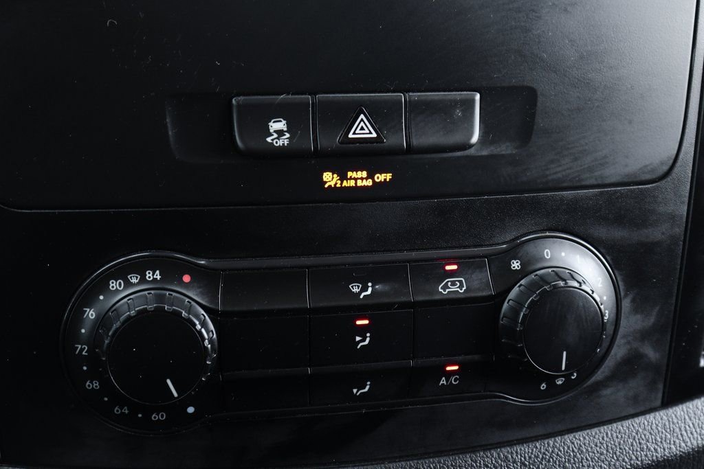 Used 2021 Mercedes-Benz Metris image 33