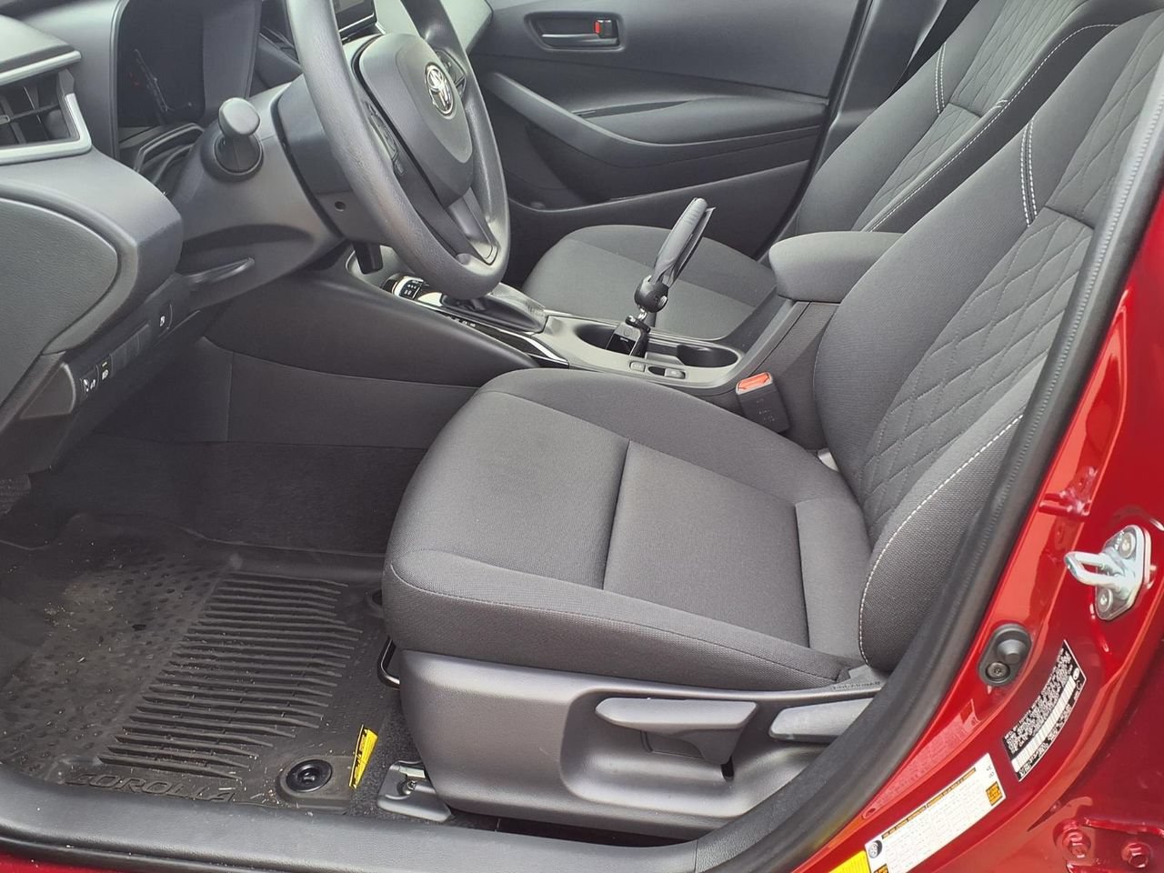Used 2026 Toyota Corolla LE FWD image 12