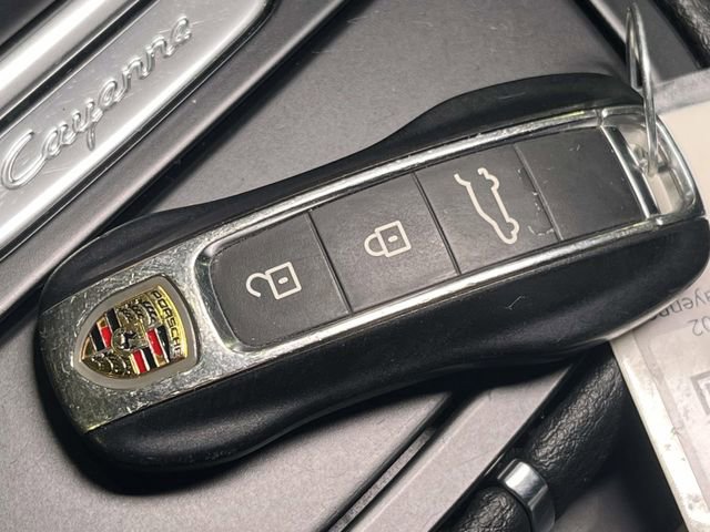 Certified 2021 Porsche Cayenne AWD/4WD image 46