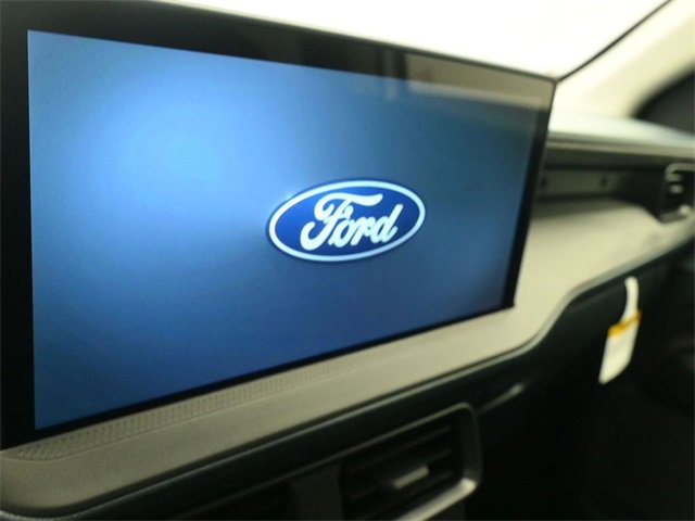 New 2025 Ford Maverick XL w/ Equipment Group 101A image 16