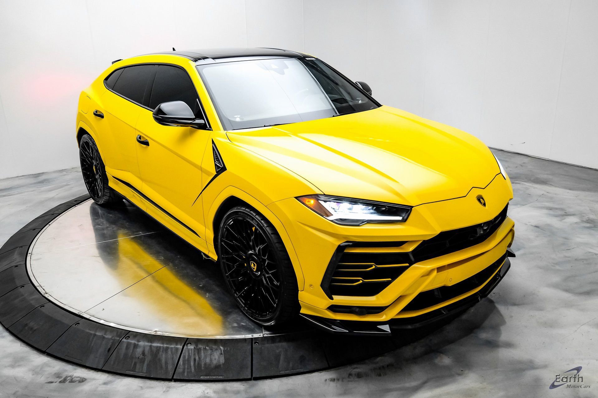 Used 2021 Lamborghini Urus image 27