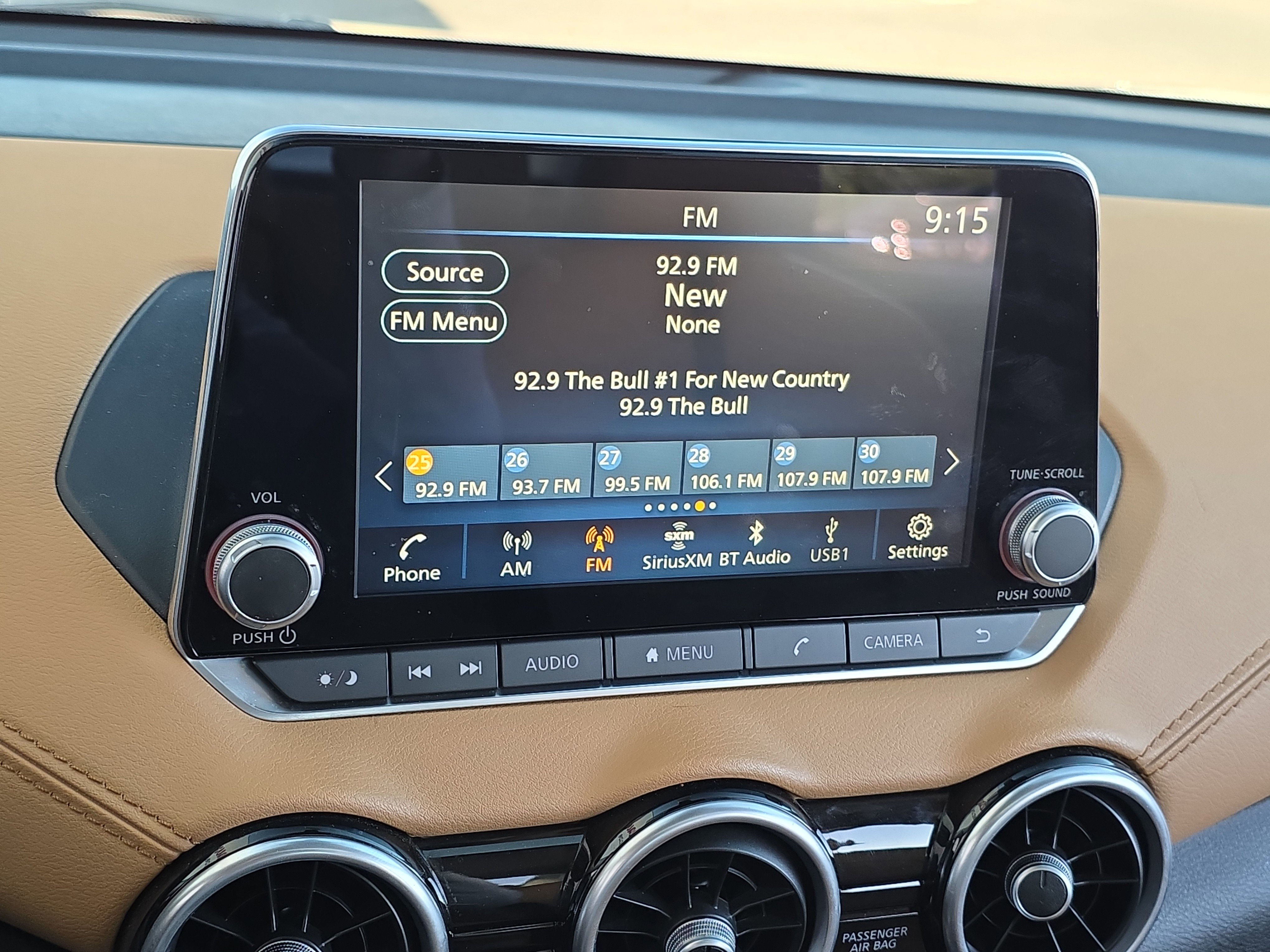 Used 2021 Nissan Sentra SV w/ SV Premium Package image 18