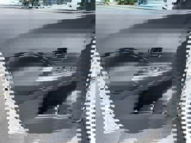 New 2025 Nissan Kicks Play S image 10