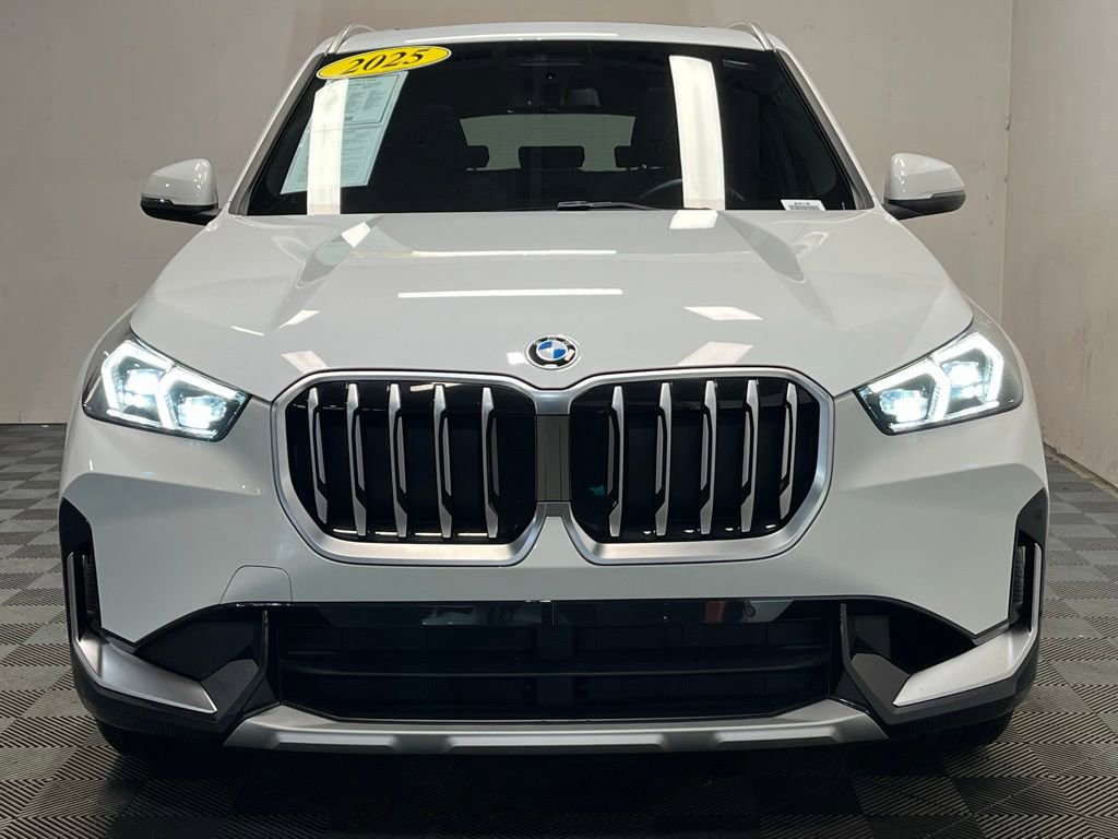 Used 2025 BMW X1 xDrive28i w/ Convenience Package AWD/4WD image 2