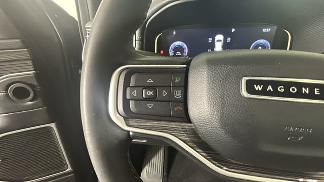 Used 2022 Jeep Wagoneer Series II AWD/4WD image 16
