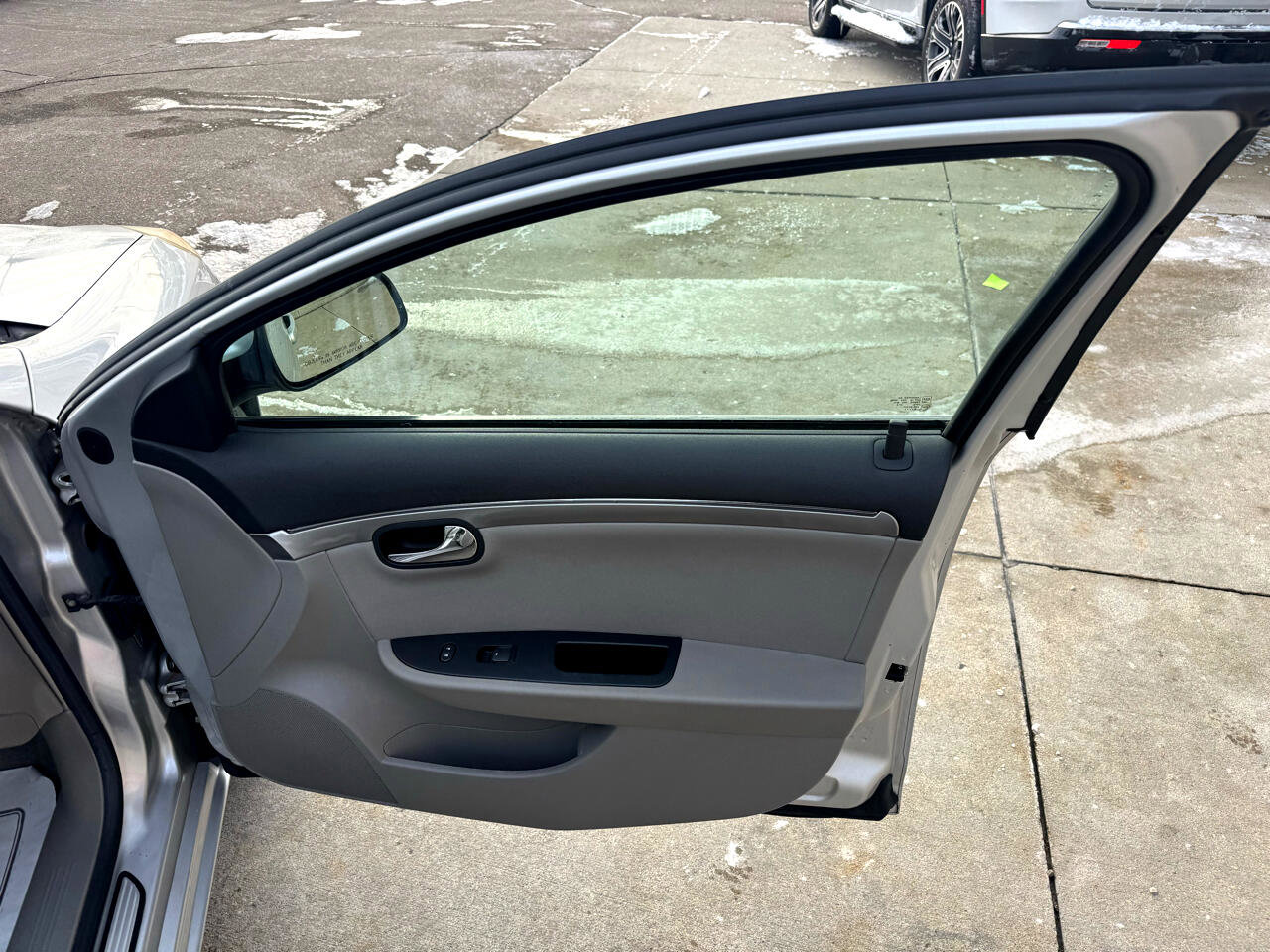 Used 2009 Saturn Aura XE image 15