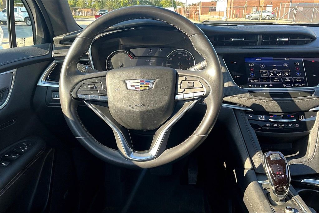 Used 2024 Cadillac XT6 Luxury w/ LPO, Floor Liner Package image 5