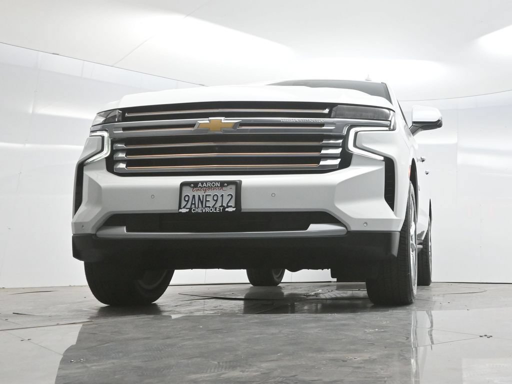 Used 2022 Chevrolet Tahoe High Country w/ Premium Package 2 AWD/4WD image 64