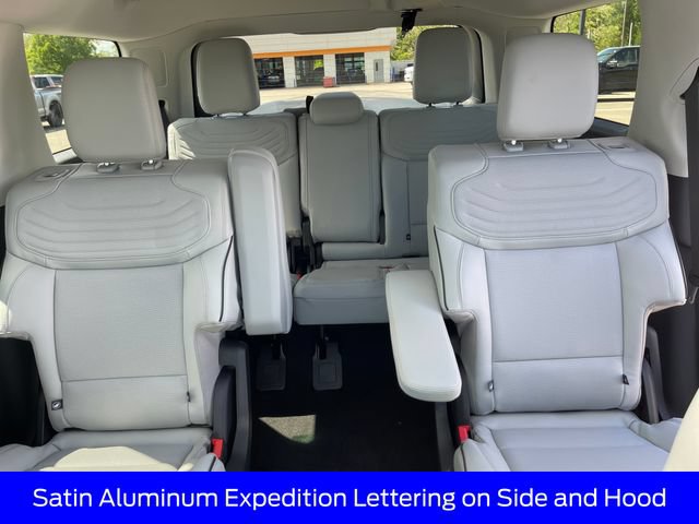 New 2026 Ford Expedition Platinum w/ Platinum Ultimate Package AWD/4WD image 28