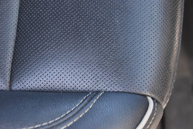 Used 2022 GMC Yukon SLT w/ SLT Luxury Package image 35