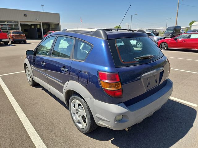 Used 2003 Pontiac Vibe w/ Power Group Value Package FWD image 3