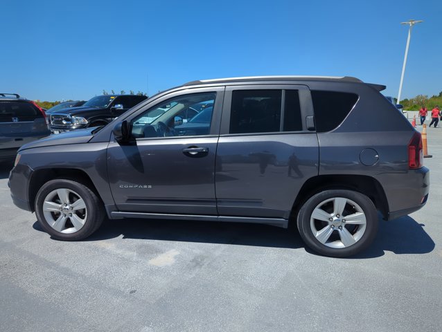 Used 2016 Jeep Compass Sport w/ Power Value Group image 5