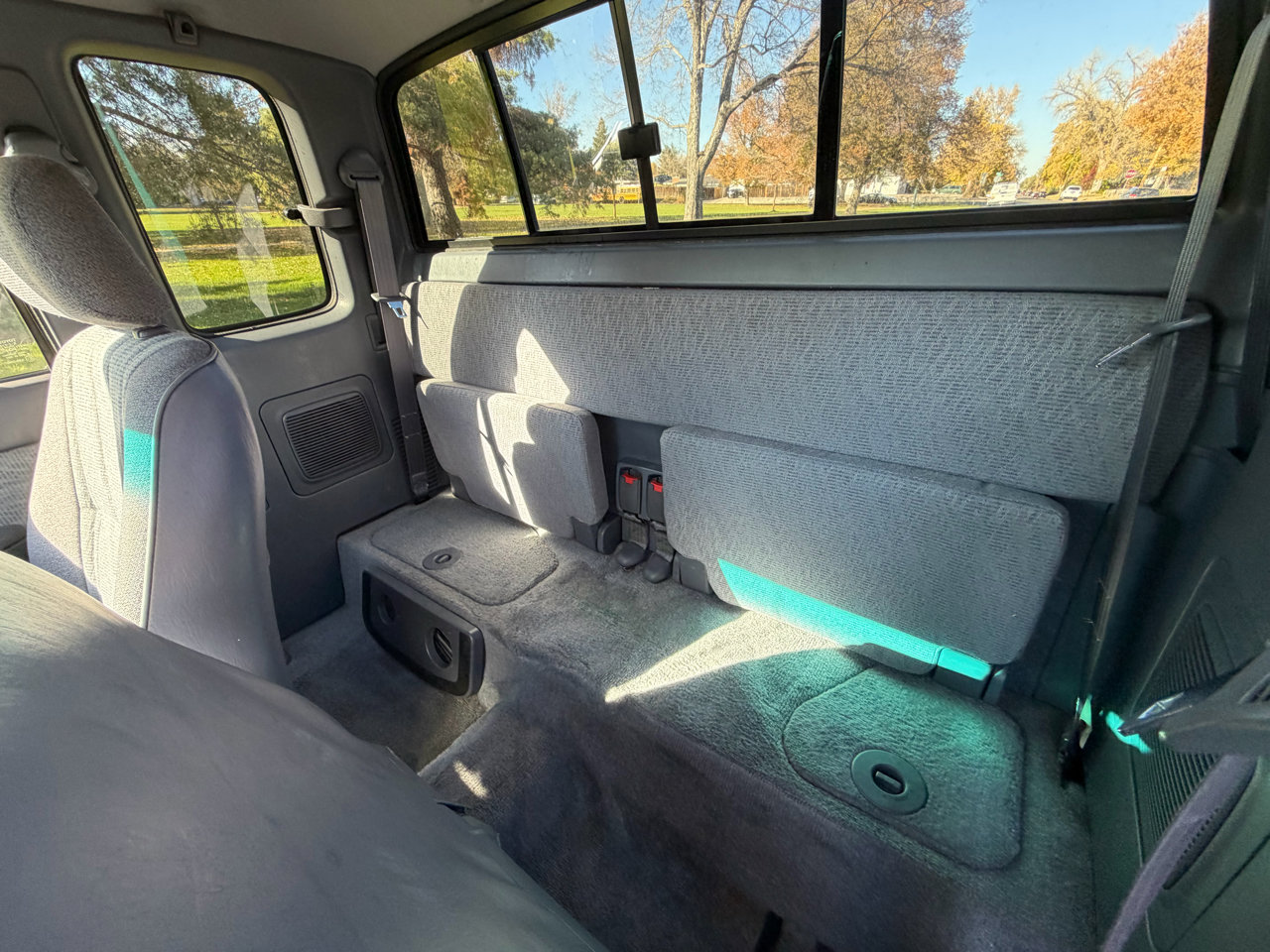 Used 1999 Toyota Tacoma 4x4 Xtracab V6 image 14