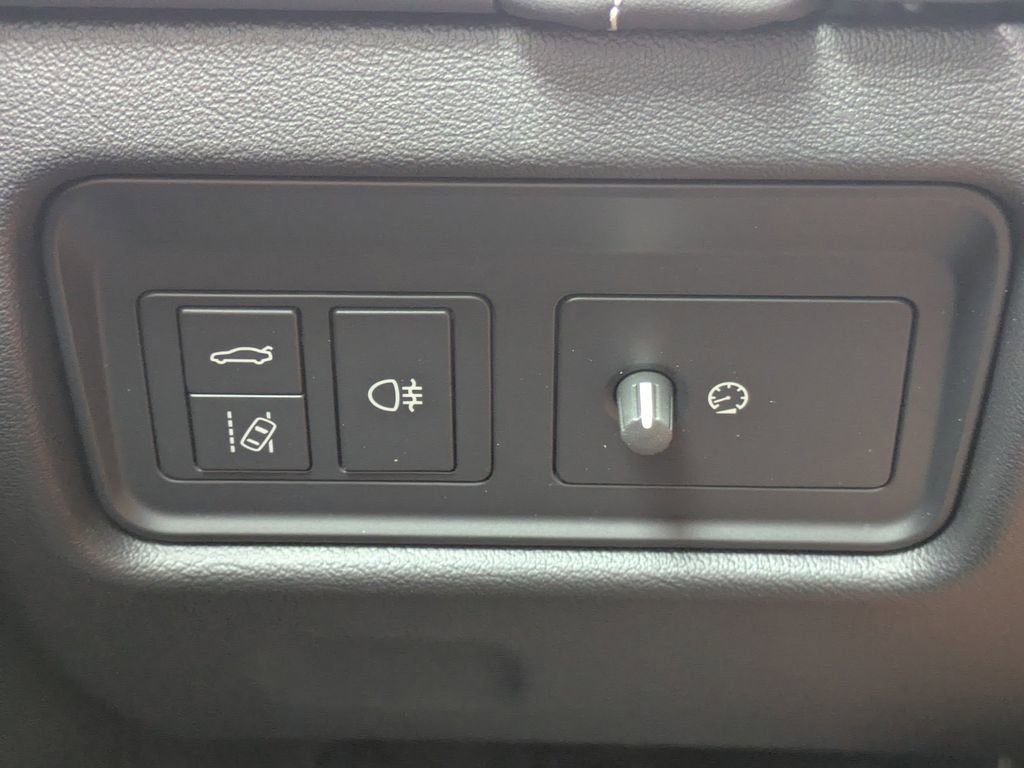 New 2024 Jaguar F-TYPE R image 22