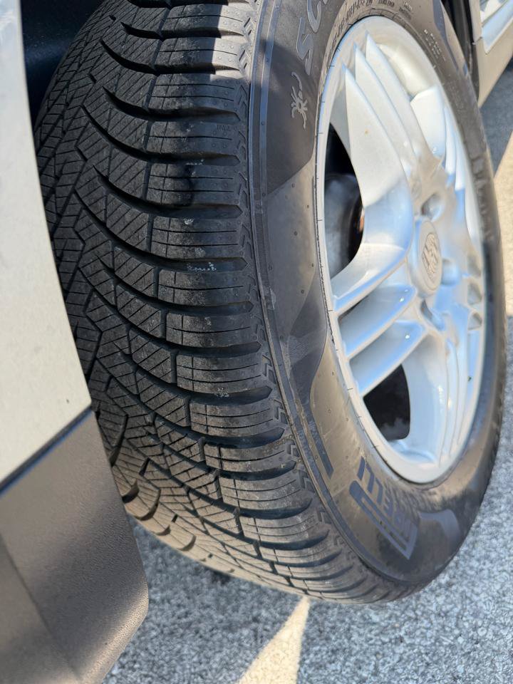 Used 2004 Porsche Cayenne S AWD/4WD image 12