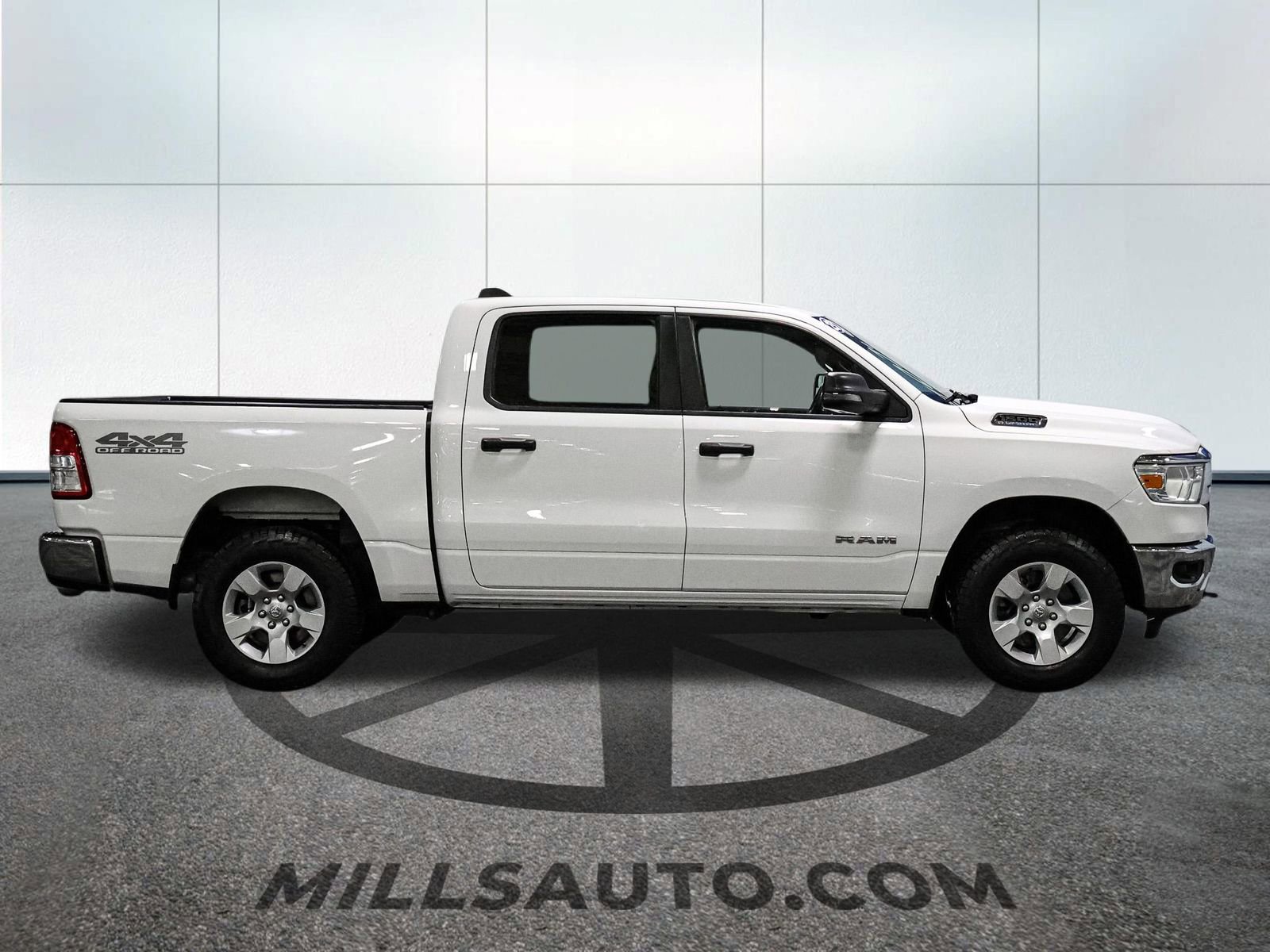 Used 2023 RAM 1500 Big Horn image 9