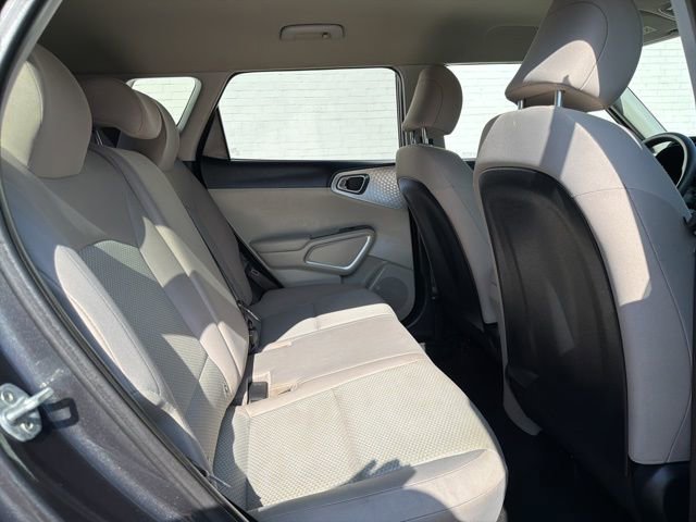 Used 2021 Kia Soul LX image 10
