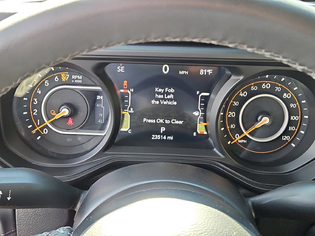 Used 2026 Jeep Gladiator Mojave AWD/4WD image 28