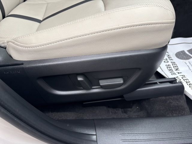 Certified 2024 MAZDA CX-90 Plug-In Hybrid w/ Premium Pkg image 18