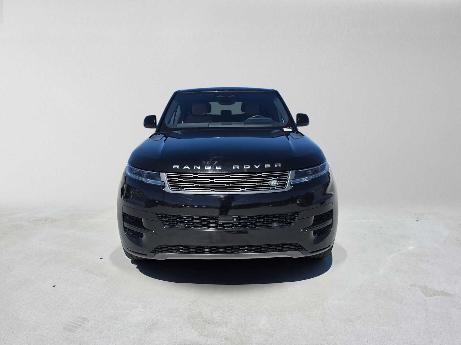 Used 2023 Land Rover Range Rover Sport SE AWD/4WD image 8