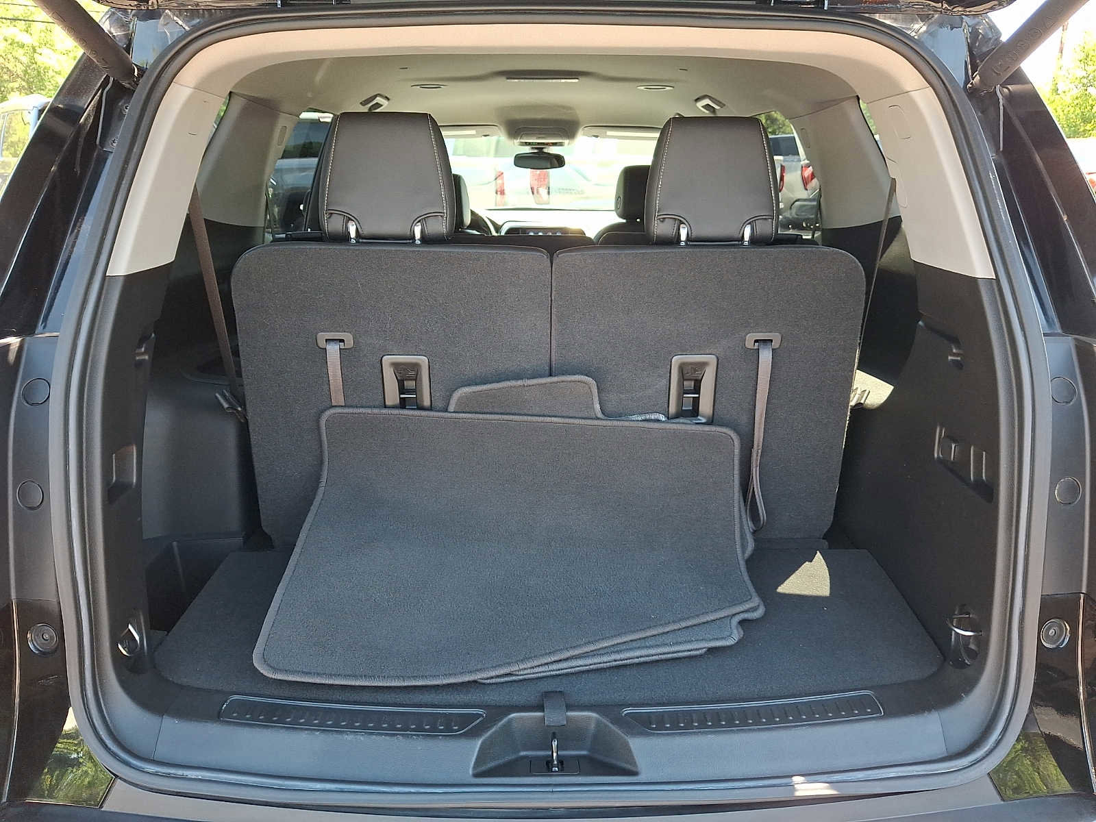 Used 2021 GMC Acadia SLT w/ Elevation Edition FWD image 33