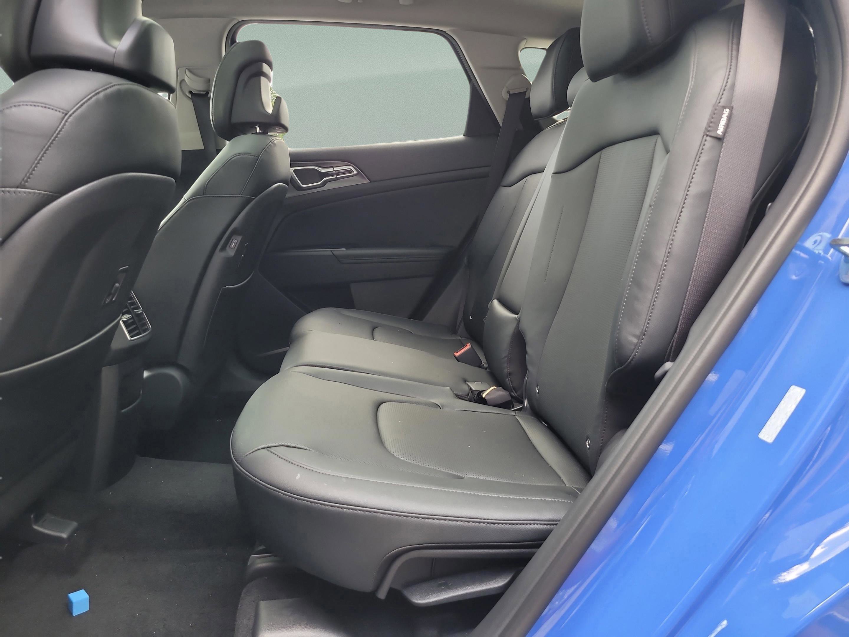 New 2026 Kia Sportage SX image 30