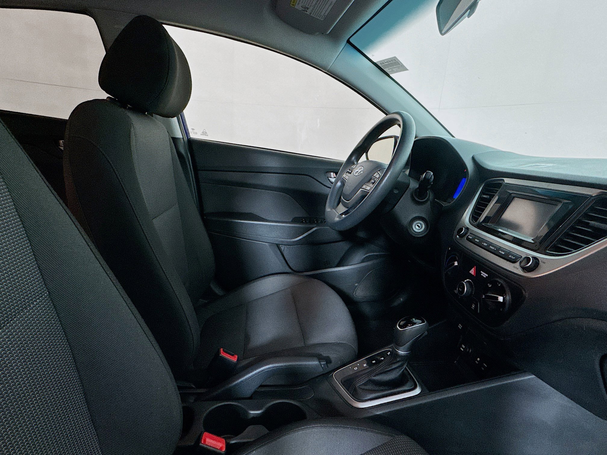 Used 2019 Hyundai Accent SE image 27