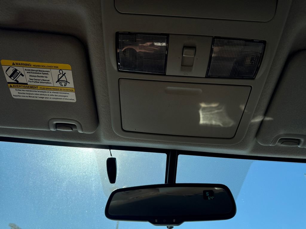 Used 2015 Nissan Frontier PRO-4X image 17