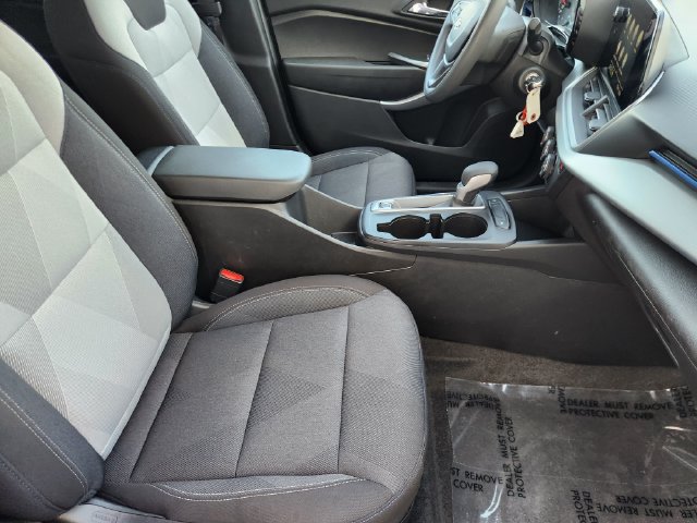 Used 2026 Chevrolet Trax LS FWD image 18