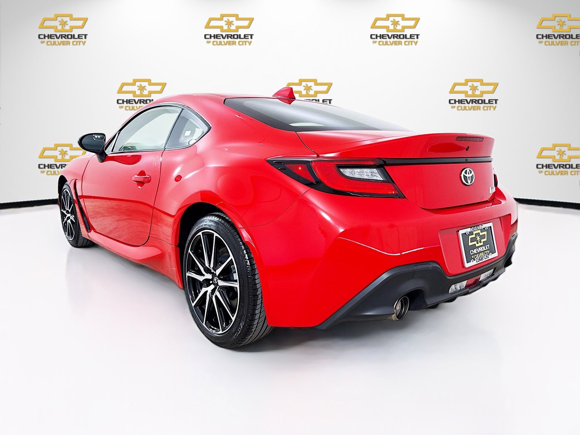 Used 2023 Toyota GR86 w/ ALL Weather Mat Package (TMS) image 5