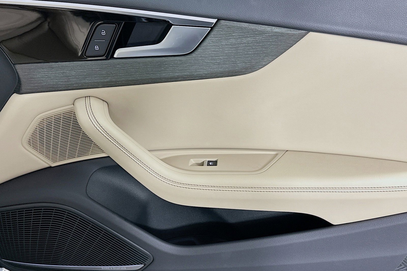 Used 2023 Audi A5 2.0T Premium Plus w/ Premium Plus image 23