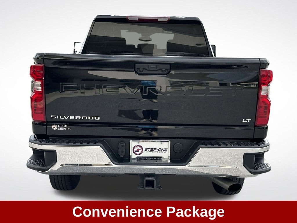 Used 2025 Chevrolet Silverado 2500 LT w/ Convenience Package AWD/4WD image 7