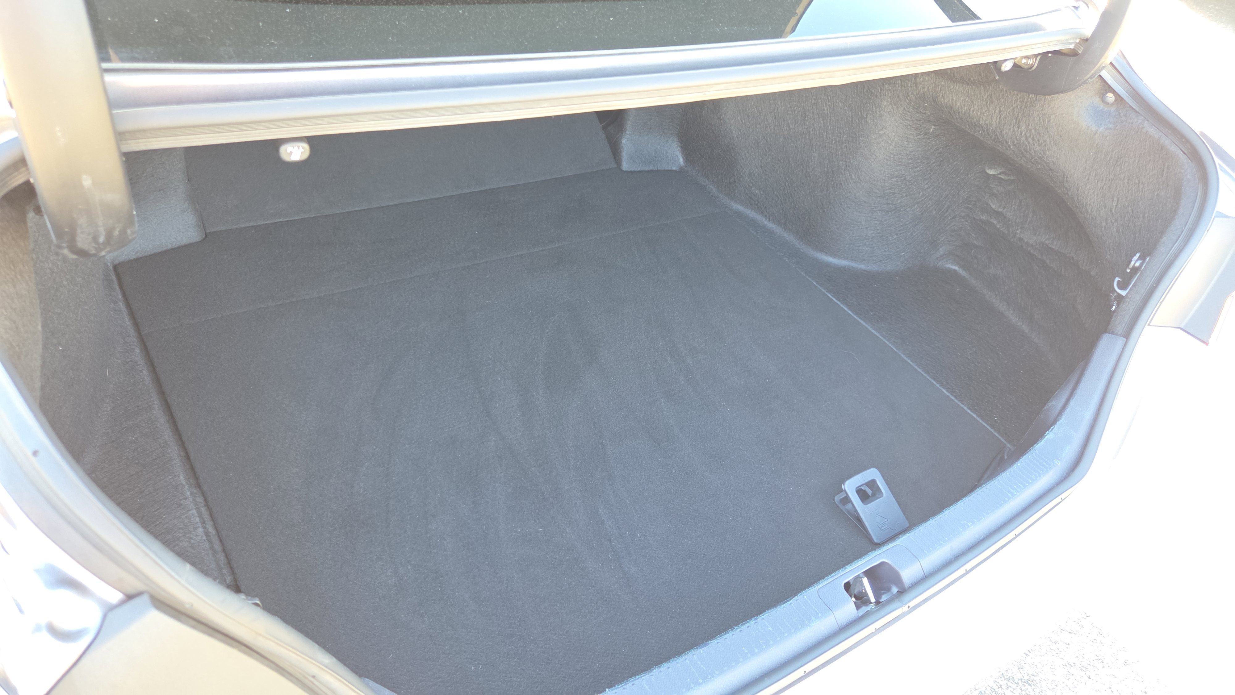 Used 2024 Toyota Camry SE w/ Convenience Package image 31