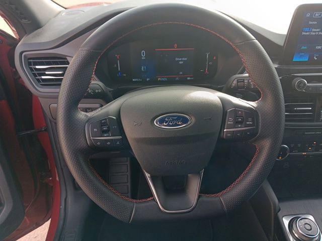 Used 2025 Ford Escape ST-Line image 11